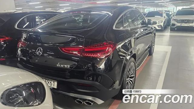 Mercedes-Benz GLE-Class — Фото автомобиля 6