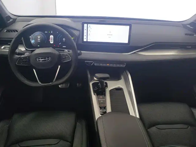 Geely Xingrui — Фото автомобиля 12