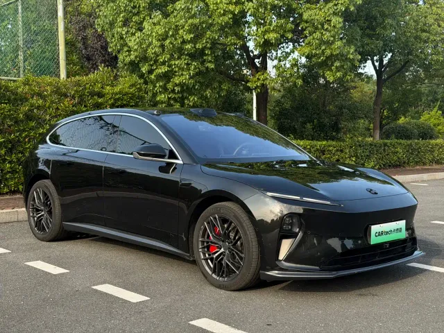 Nio ET5 Touring — Фото автомобиля 16