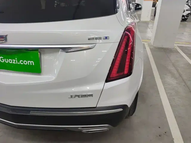 Cadillac XT5 — Фото автомобиля 7