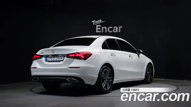 Mercedes-Benz A-Class — Фото автомобиля 2