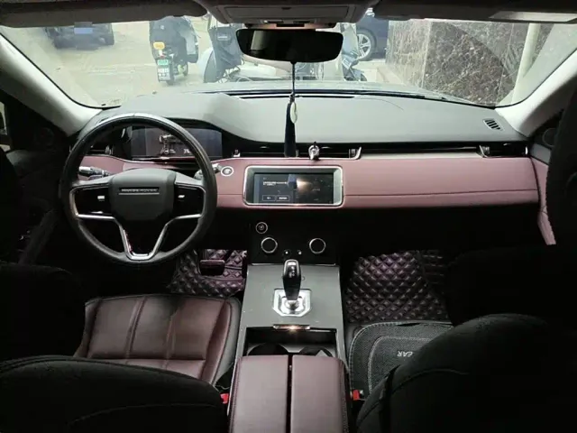 Land Rover Range Rover Evoque — Фото автомобиля 12