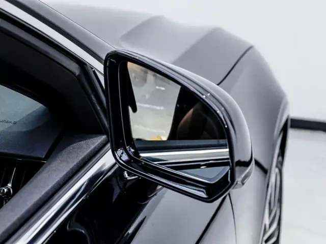 Volvo S90 — Фото автомобиля 11