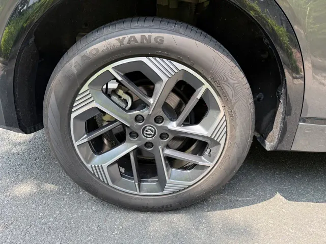 Changan CS75 Plus — Фото автомобиля 21