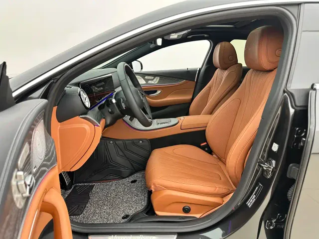 Mercedes-Benz CLS-Class — Фото автомобиля 7