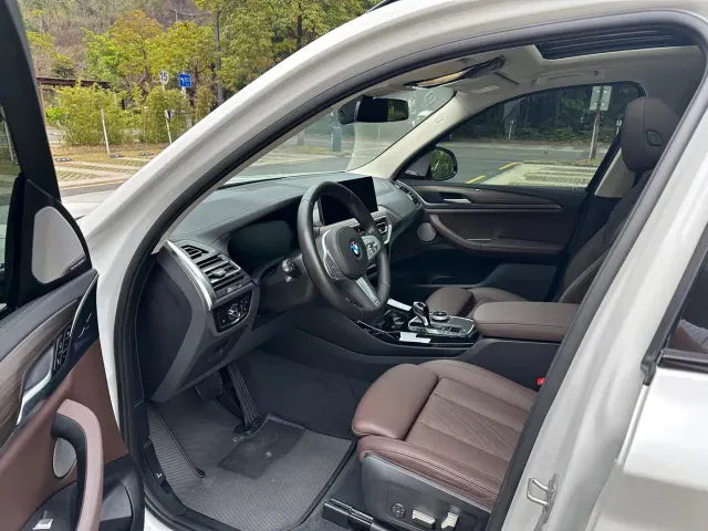 BMW X3 — Фото автомобиля 6