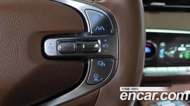 Genesis GV70 2.5T Бензин 2WD — Фото автомобиля 14
