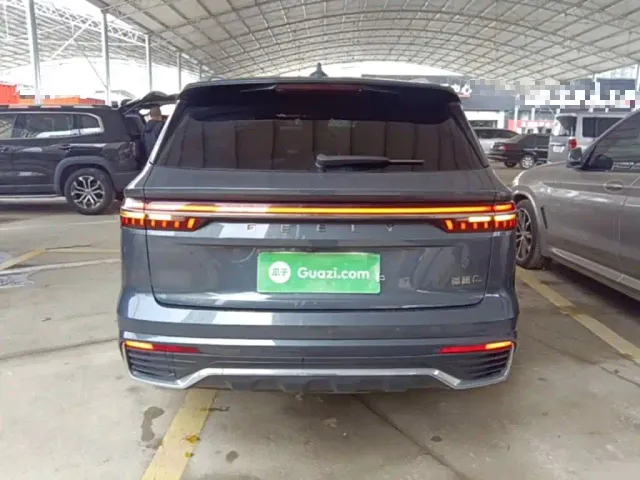 Geely Xingyue L — Фото автомобиля 5