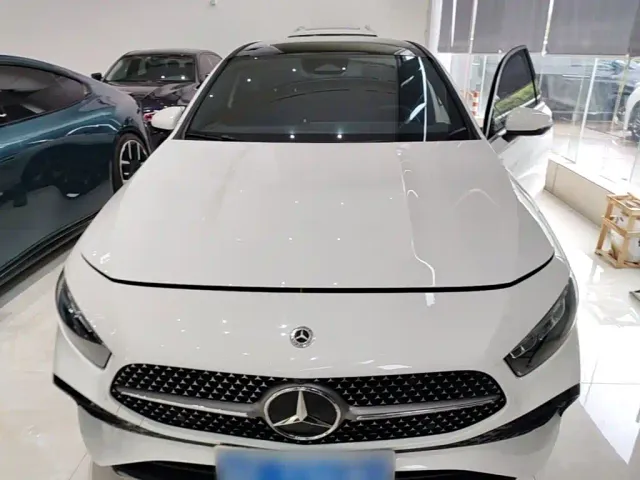 Mercedes-Benz A-Class — Фото автомобиля 2