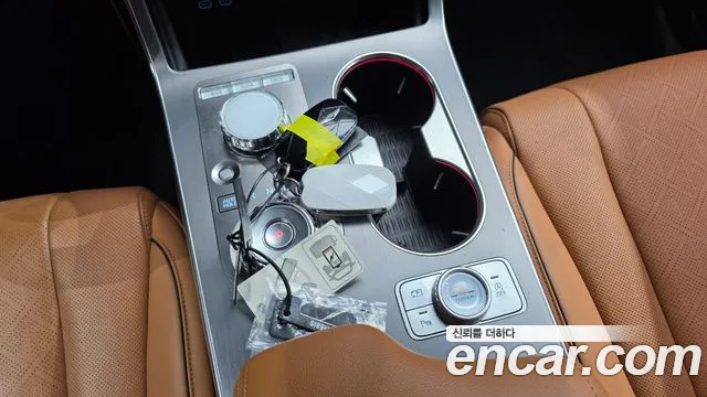Genesis GV80 2.5T Бензин AWD — Фото автомобиля 9
