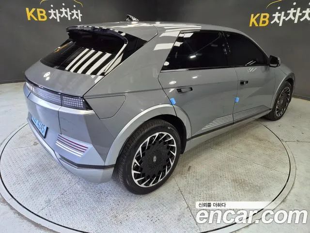 Hyundai Ioniq 5 — Фото автомобиля 6