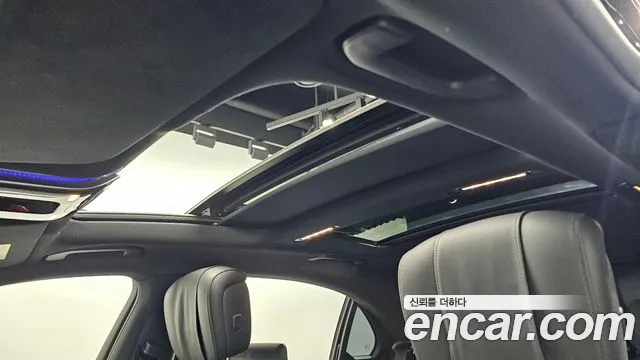 Mercedes-Benz S-Class — Фото автомобиля 16