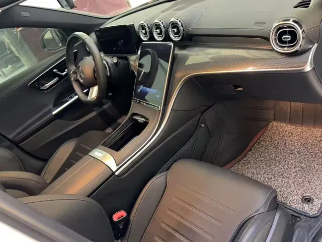 Mercedes-Benz C-Class — Фото автомобиля 2