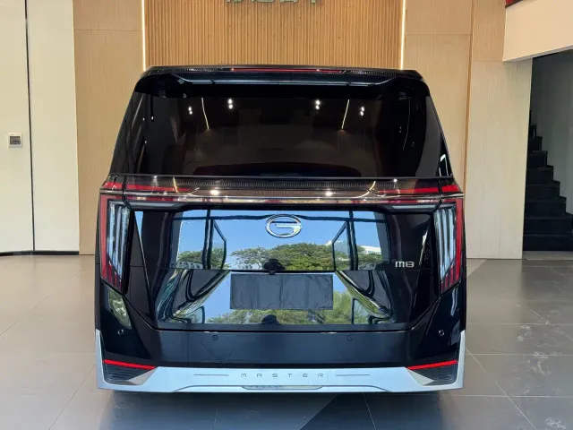 GAC Trumpchi M8 — Фото автомобиля 18