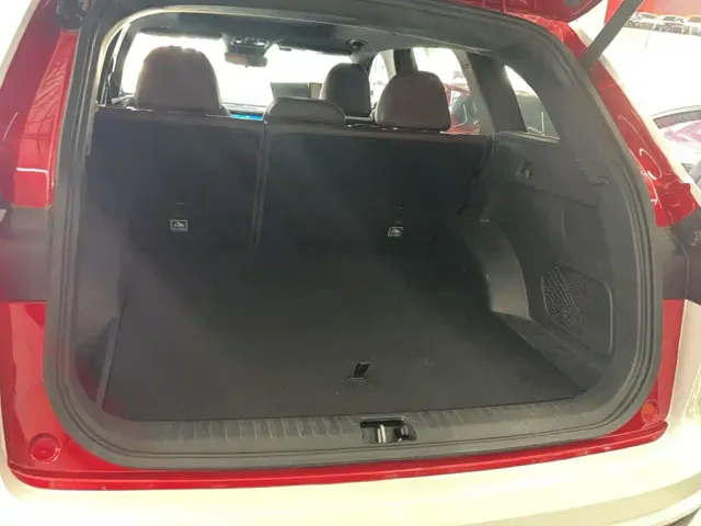 Geely Xingyue L — Фото автомобиля 9