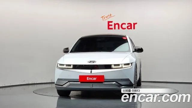 Hyundai Ioniq 5 — Фото автомобиля 3