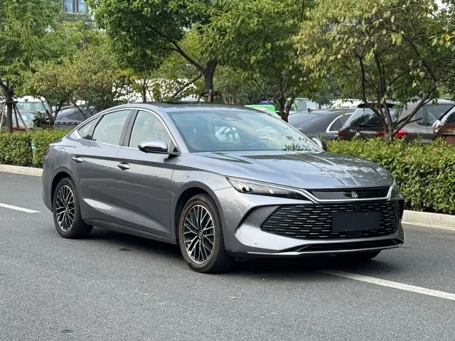 BYD Qin L 2024 DM-i 120KM Excellence Model — Фото автомобиля 17