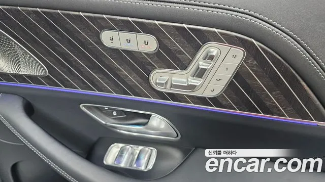 Mercedes-Benz GLS-Class — Фото автомобиля 18
