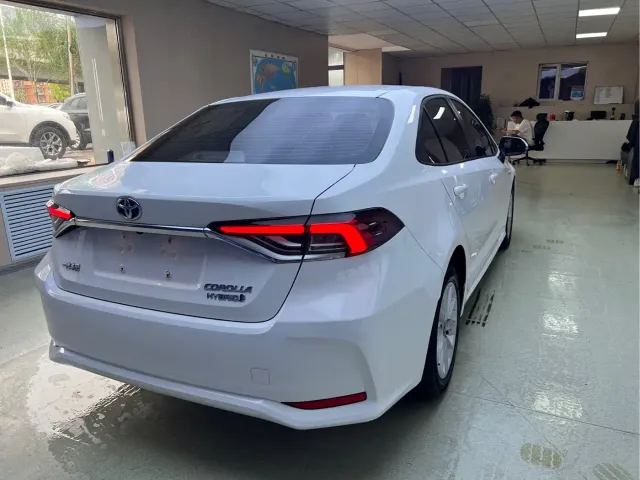 Toyota Corolla — Фото автомобиля 4