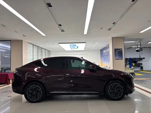 GAC Hyptec HT — Фото автомобиля 4
