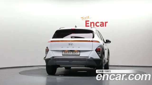 Hyundai Kona — Фото автомобиля 4