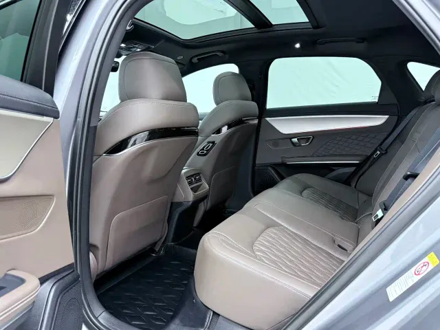 BYD Han — Фото автомобиля 10