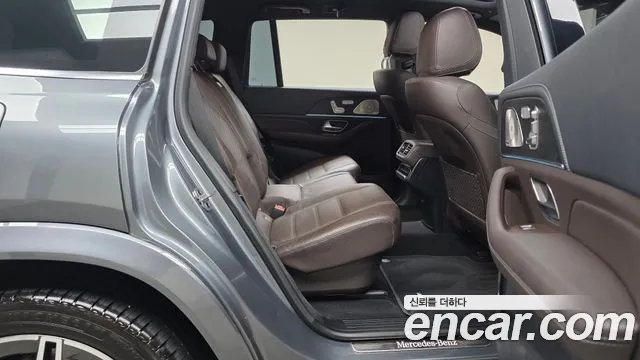 Mercedes-Benz GLS-Class — Фото автомобиля 11