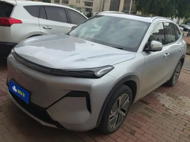 Фотография автомобиля — Geely Galaxy Starship 7 EM-i
