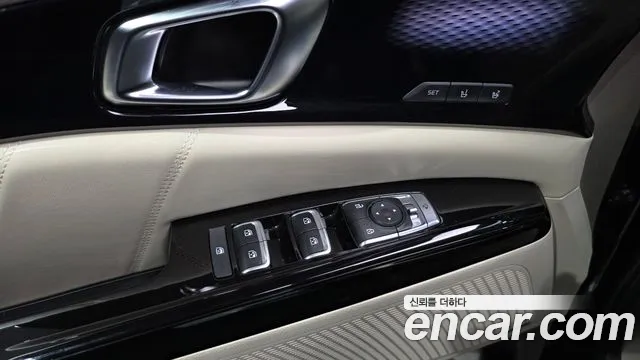 Kia Canival Carnival 4 поколение Бензин 7 мест Signature — Фото автомобиля 18