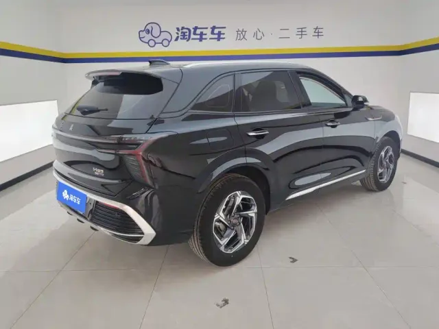 Hongqi HS3 — Фото автомобиля 3