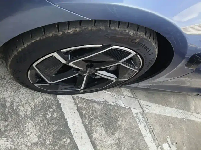 BYD Seal — Фото автомобиля 22