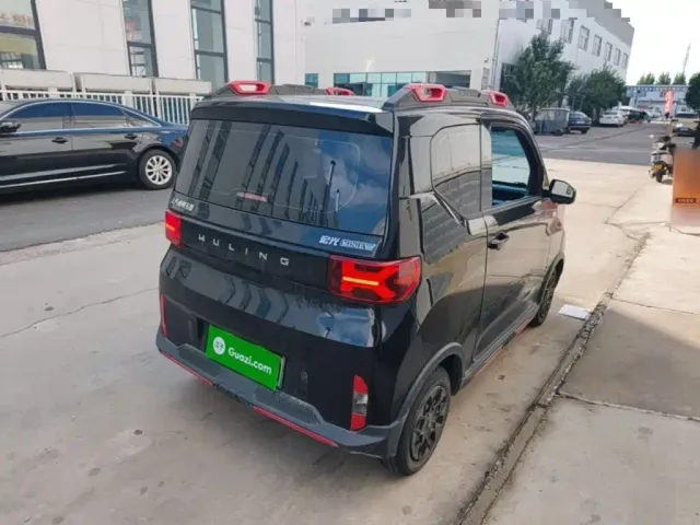 Wuling Hongguang Mini EV — Фото автомобиля 6