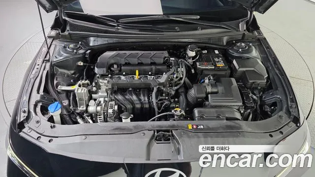 Hyundai AVANTE Новый Avante (CN7) — Фото автомобиля 6
