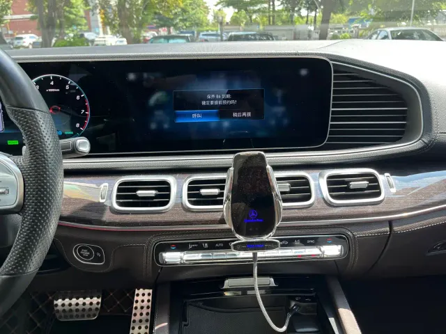 Mercedes-Benz GLS-Class — Фото автомобиля 10