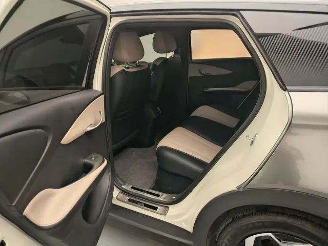 BYD Dolphin — Фото автомобиля 13