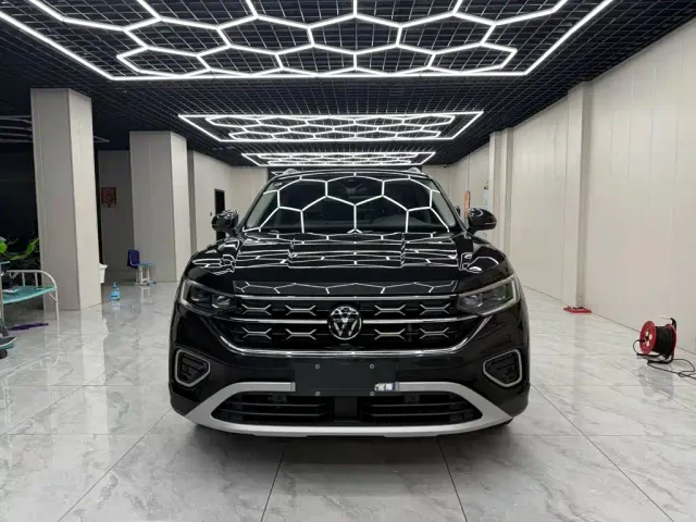 Volkswagen Tayron — Фото автомобиля 2