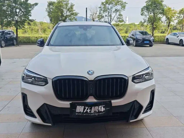 BMW X3 — Фото автомобиля 2