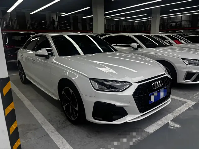 Audi A4L — Фото автомобиля 3