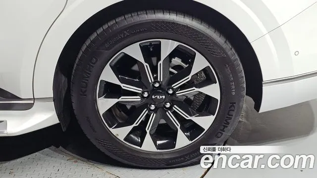 Kia Carnival 4th Gen — Фото автомобиля 6