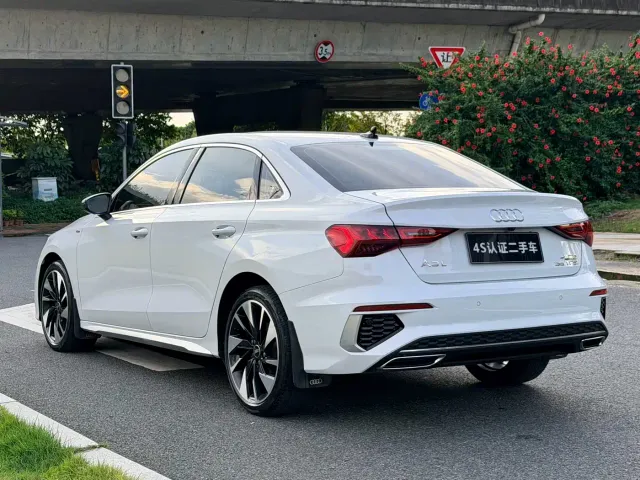 Audi A3 — Фото автомобиля 5