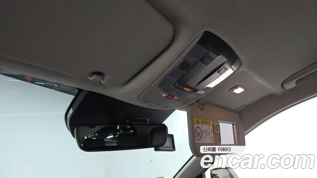 Kia Niro The All New — Фото автомобиля 30