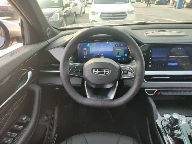 Geely Xingyue L — Фото автомобиля 2