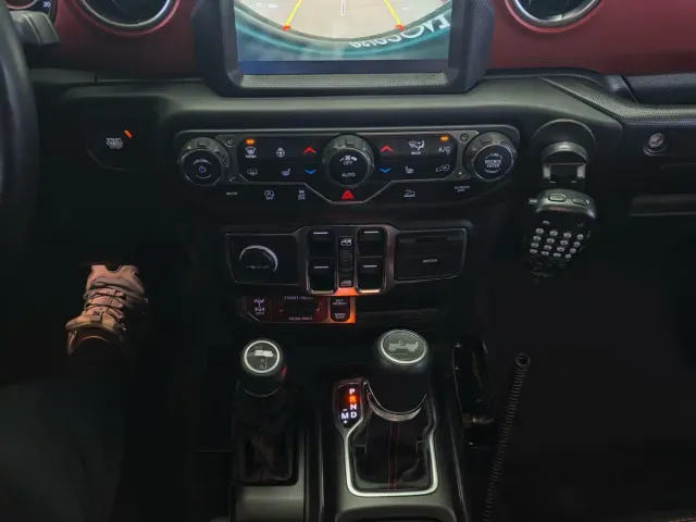Jeep Wrangler — Фото автомобиля 7
