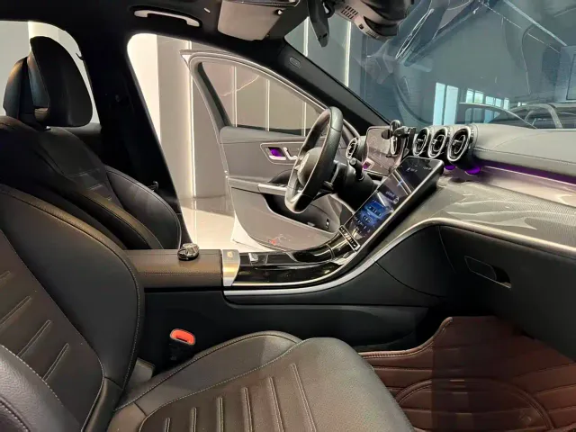 Mercedes-Benz C-Class — Фото автомобиля 9
