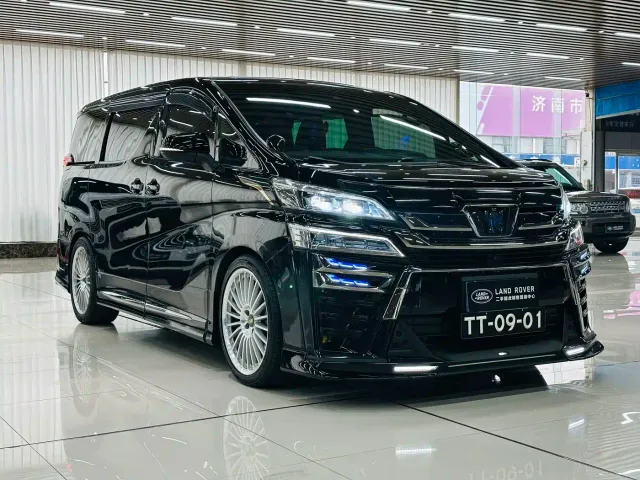 Toyota Vellfire — Фото автомобиля 3