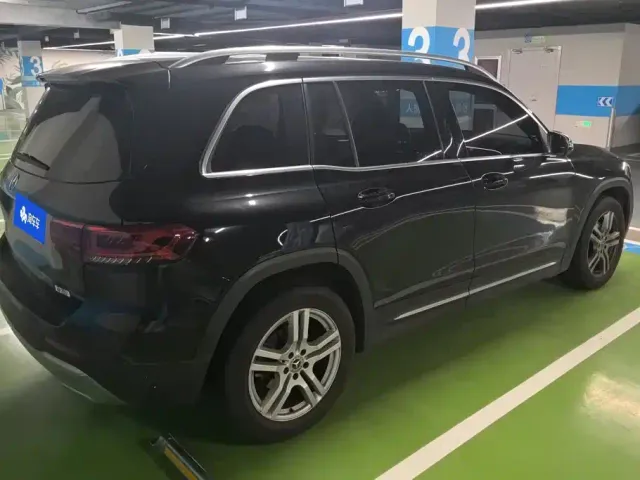 Mercedes-Benz GLB-Class — Фото автомобиля 3