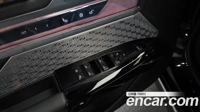 BMW i7 — Фото автомобиля 25