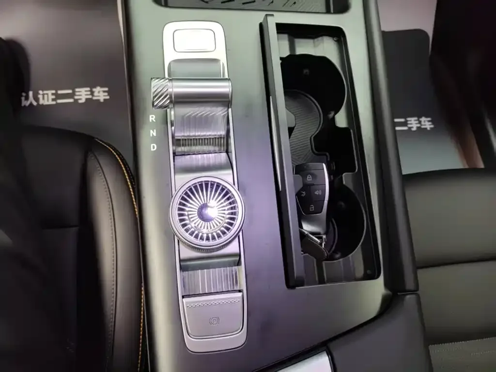 BAIC ORV Beijing Off-Road BJ30 2024 1.5T Magic Core Electric Drive Advanced Edition — Фото автомобиля 10