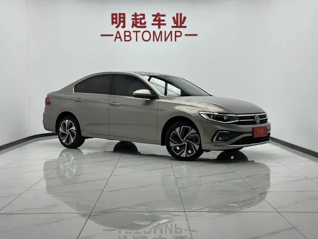 Volkswagen Bora — Фото автомобиля 2