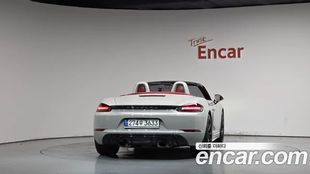 Porsche 718 — Фото автомобиля 4